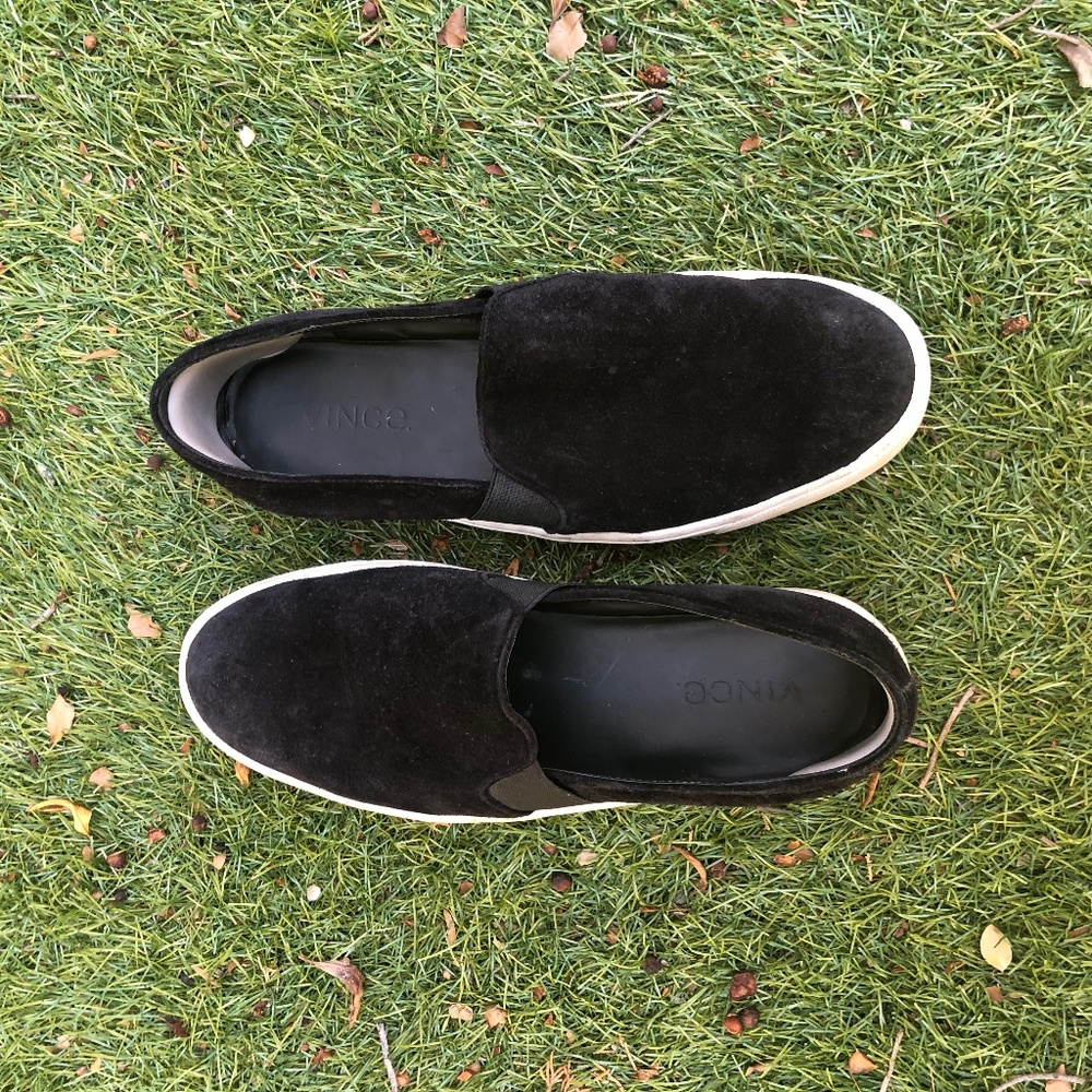 VINCE suede black sneakers